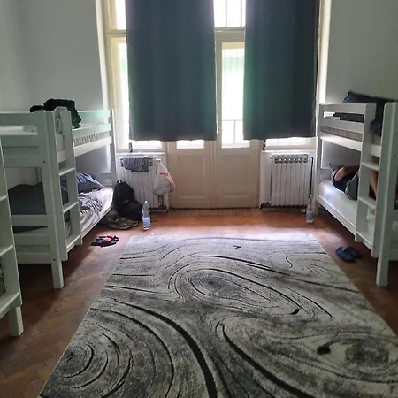 Latin Bridge Hostel